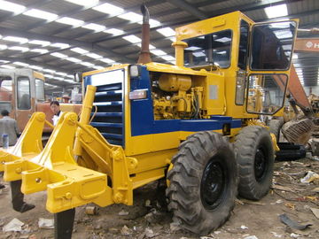 GD611a KOMATSU едут на автомобиле республика оборудования earthmoving грейдера Ємена Бутана Камбоджа Pakist